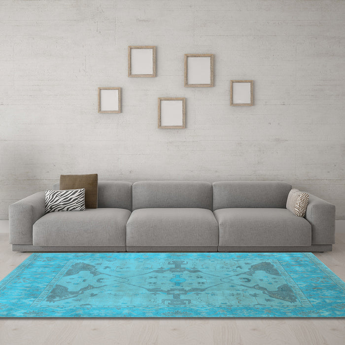 Machine Washable Oriental Light Blue Industrial Rug in a Living Room, wshurb1618lblu