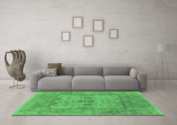 Machine Washable Oriental Emerald Green Industrial Area Rugs in a Living Room,, wshurb1620emgrn