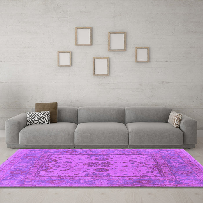Machine Washable Oriental Purple Industrial Area Rugs in a Living Room, wshurb1620pur