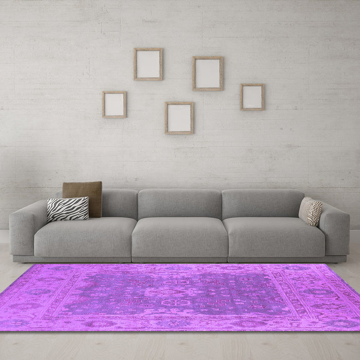 Machine Washable Oriental Purple Industrial Area Rugs in a Living Room, wshurb1623pur