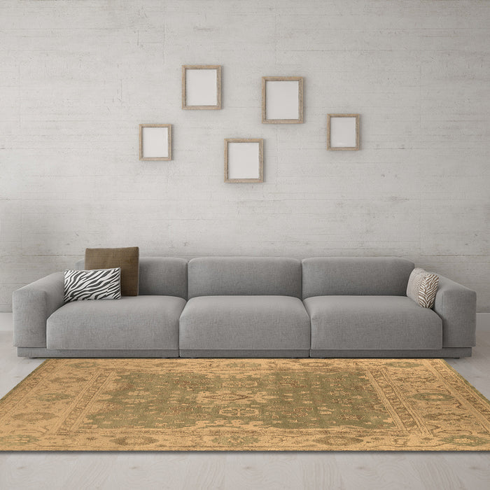 Machine Washable Oriental Brown Industrial Rug in a Living Room,, wshurb1623brn