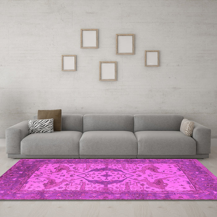 Machine Washable Oriental Pink Industrial Rug in a Living Room, wshurb1632pnk