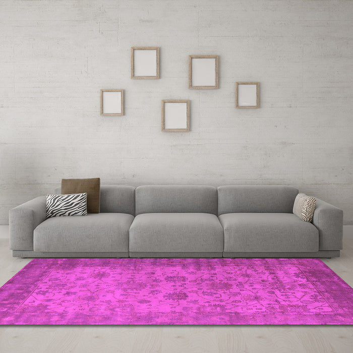 Machine Washable Oriental Pink Industrial Rug in a Living Room, wshurb1633pnk
