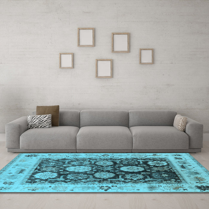 Machine Washable Oriental Light Blue Industrial Rug in a Living Room, wshurb1635lblu