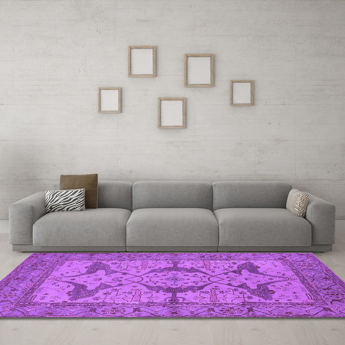 Machine Washable Oriental Purple Industrial Area Rugs in a Living Room, wshurb1637pur