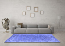 Machine Washable Oriental Blue Industrial Rug in a Living Room, wshurb1638blu