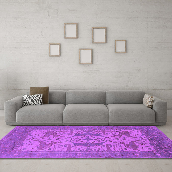 Machine Washable Oriental Purple Industrial Area Rugs in a Living Room, wshurb1643pur