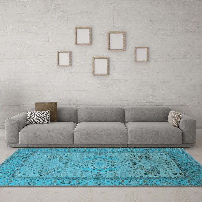 Machine Washable Oriental Light Blue Industrial Rug in a Living Room, wshurb1644lblu