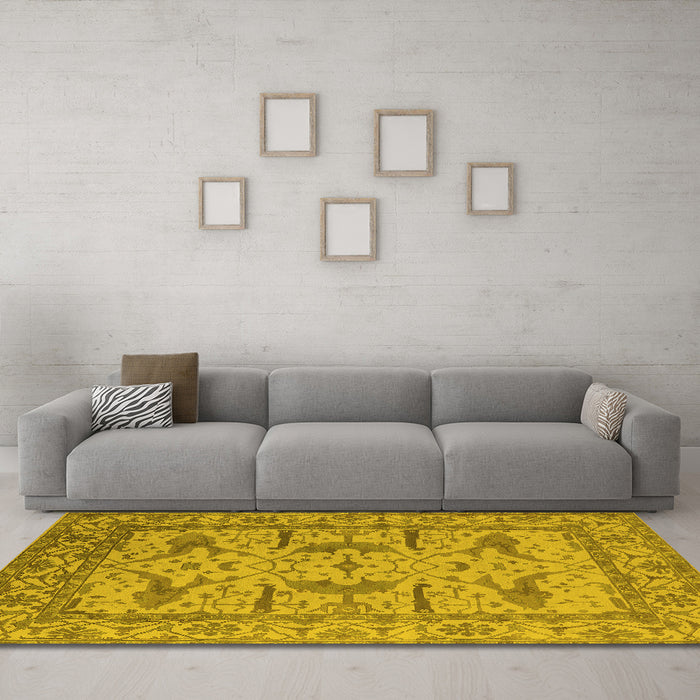 Machine Washable Oriental Yellow Industrial Rug in a Living Room, wshurb1647yw