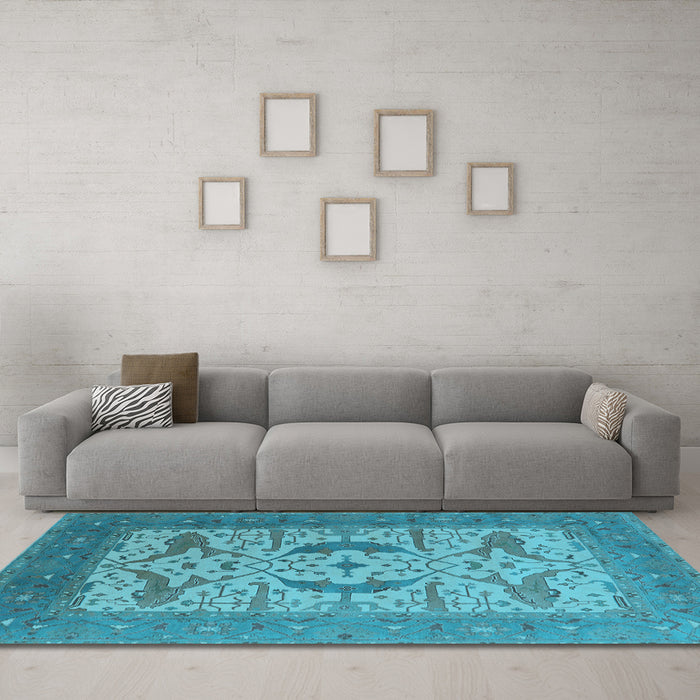 Machine Washable Oriental Light Blue Industrial Rug in a Living Room, wshurb1651lblu