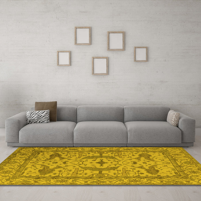Machine Washable Oriental Yellow Industrial Rug in a Living Room, wshurb1656yw
