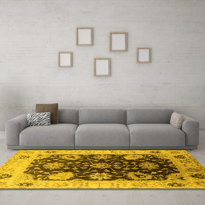 Machine Washable Oriental Yellow Industrial Rug in a Living Room, wshurb1657yw