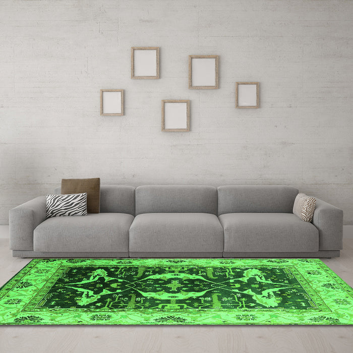 Machine Washable Oriental Green Industrial Area Rugs in a Living Room,, wshurb1659grn