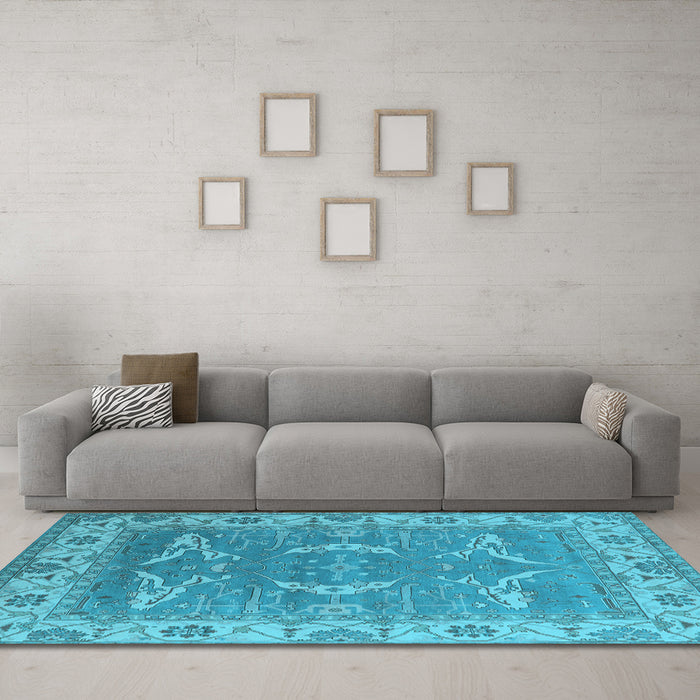 Machine Washable Oriental Light Blue Industrial Rug in a Living Room, wshurb1660lblu