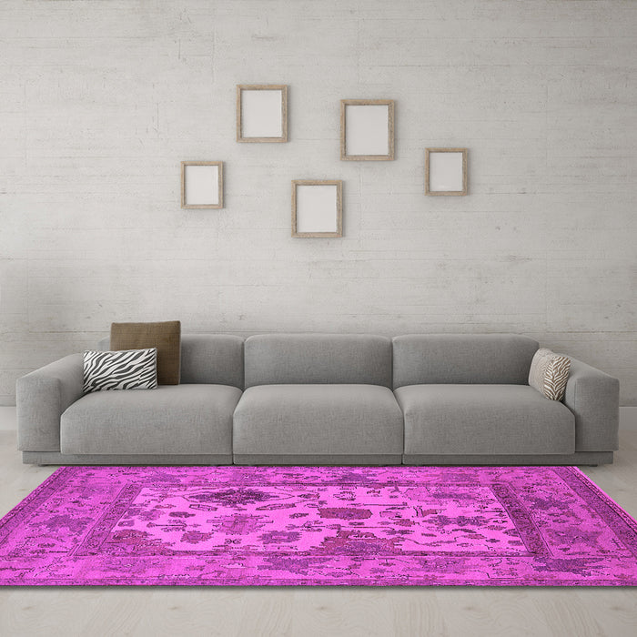 Machine Washable Oriental Pink Industrial Rug in a Living Room, wshurb1661pnk