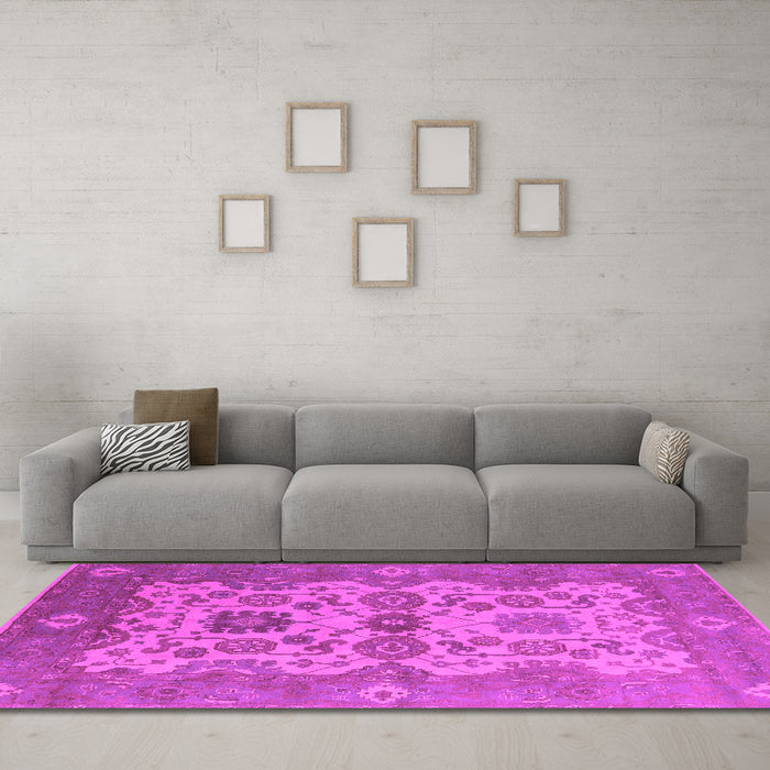 Machine Washable Oriental Pink Industrial Rug in a Living Room, wshurb1673pnk