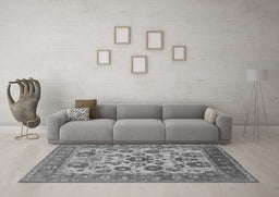Machine Washable Oriental Gray Industrial Rug in a Living Room,, wshurb1677gry