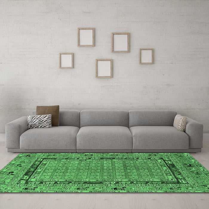 Machine Washable Oriental Emerald Green Industrial Area Rugs in a Living Room,, wshurb1680emgrn