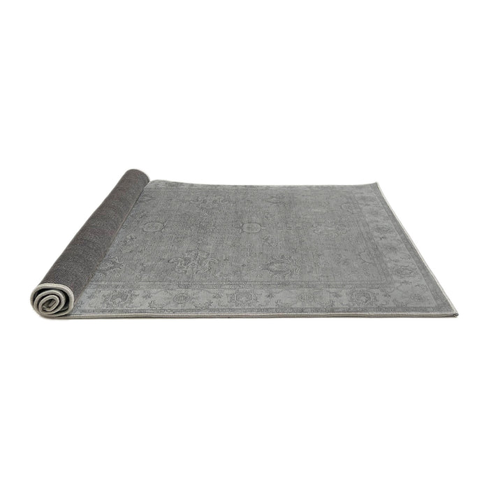 Sideview of Oriental Gray Industrial Rug, urb1681gry