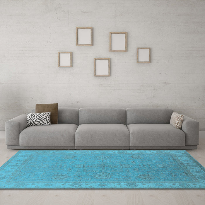 Machine Washable Oriental Light Blue Industrial Rug in a Living Room, wshurb1681lblu