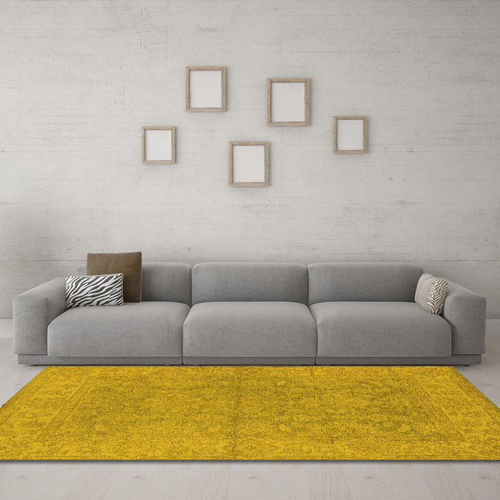 Machine Washable Oriental Yellow Industrial Rug in a Living Room, wshurb1682yw