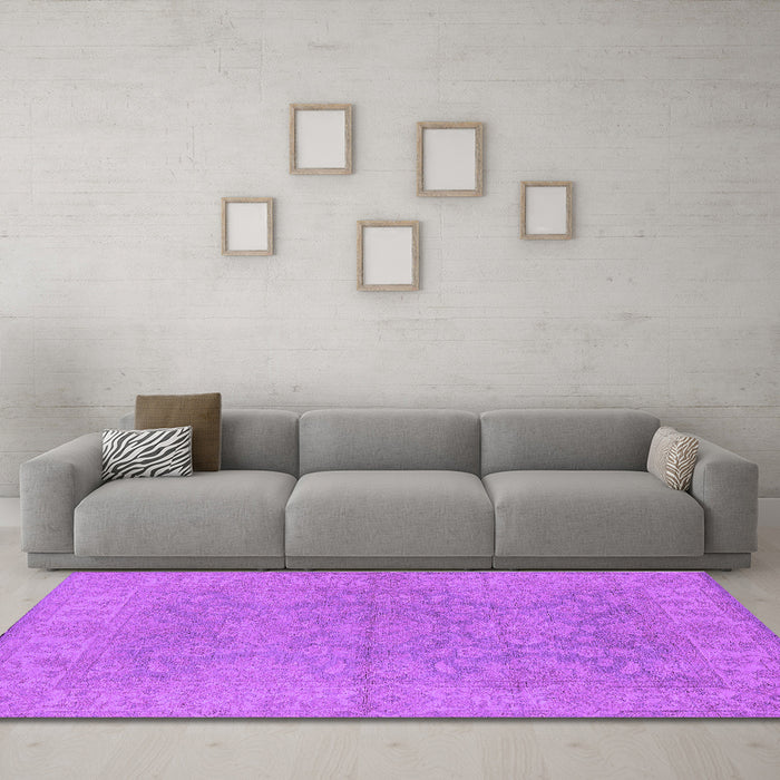 Machine Washable Oriental Purple Industrial Area Rugs in a Living Room, wshurb1682pur