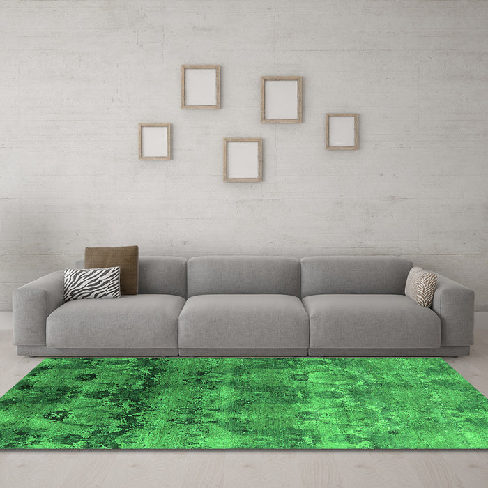 Machine Washable Oriental Green Industrial Area Rugs in a Living Room,, wshurb1683grn