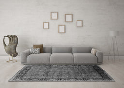 Machine Washable Oriental Gray Industrial Rug in a Living Room,, wshurb1684gry