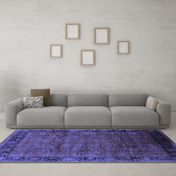 Machine Washable Oriental Blue Industrial Rug in a Living Room, wshurb1684blu