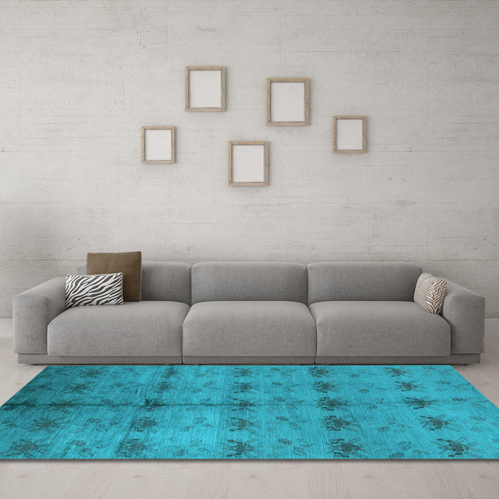 Machine Washable Oriental Light Blue Industrial Rug in a Living Room, wshurb1697lblu