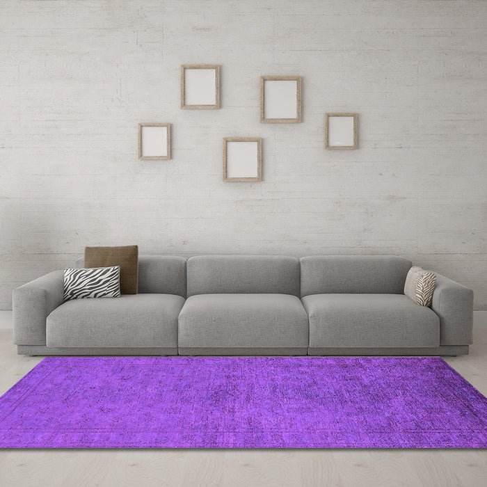 Machine Washable Oriental Purple Industrial Area Rugs in a Living Room, wshurb1698pur