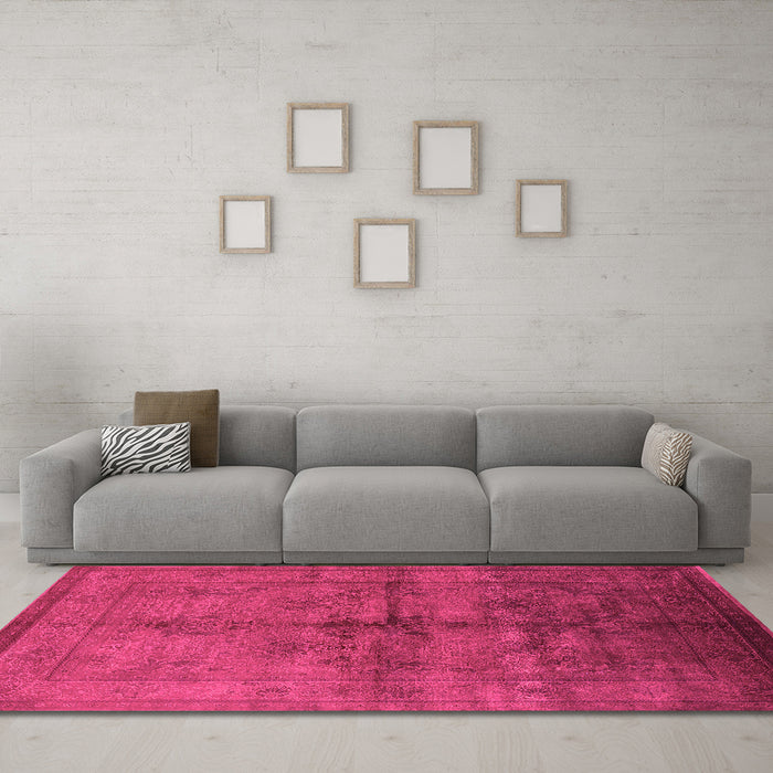 Machine Washable Oriental Pink Industrial Rug in a Living Room, wshurb1699pnk