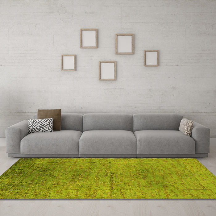 Machine Washable Oriental Yellow Industrial Rug in a Living Room, wshurb1700yw
