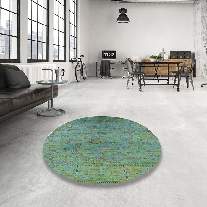 Round Machine Washable Industrial Modern Forest Green Rug in a Office, wshurb1700