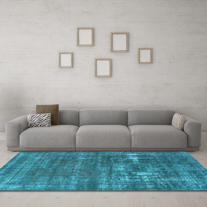 Machine Washable Oriental Light Blue Industrial Rug in a Living Room, wshurb1702lblu