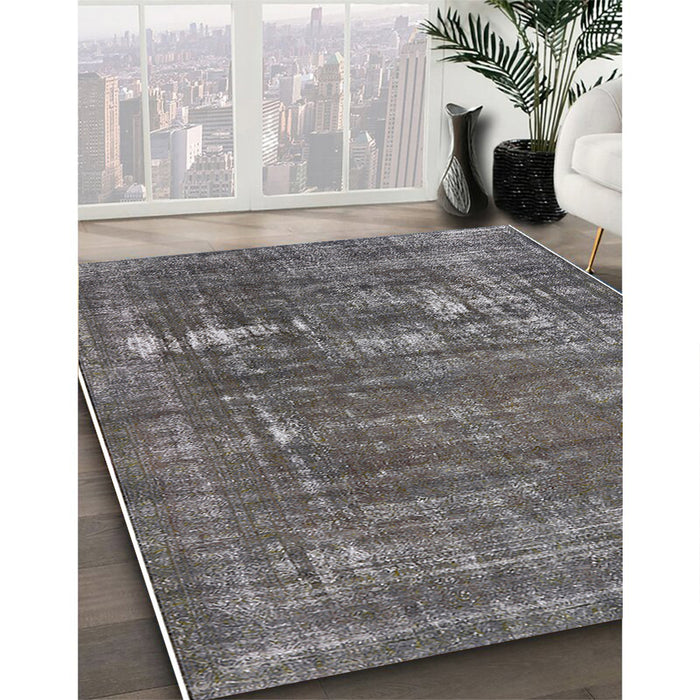 Mid-Century Modern Gunmetal Gray Oriental Rug in Family Room, urb1702