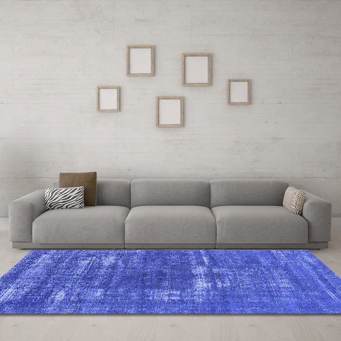 Machine Washable Oriental Blue Industrial Rug in a Living Room, wshurb1703blu
