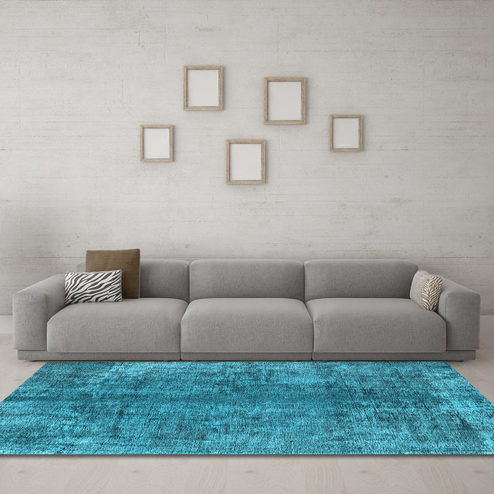 Machine Washable Oriental Light Blue Industrial Rug in a Living Room, wshurb1704lblu