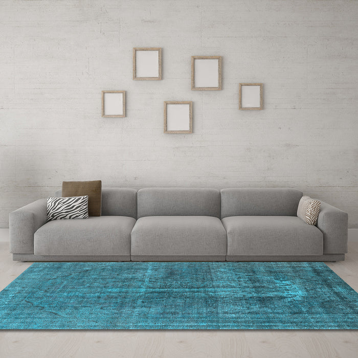 Machine Washable Oriental Light Blue Industrial Rug in a Living Room, wshurb1706lblu
