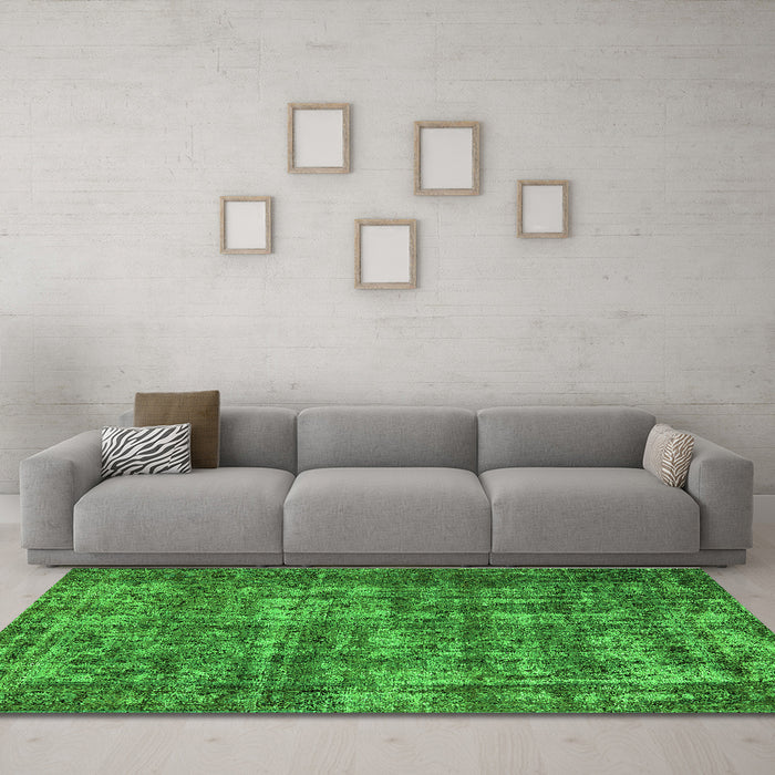 Machine Washable Oriental Green Industrial Area Rugs in a Living Room,, wshurb1707grn