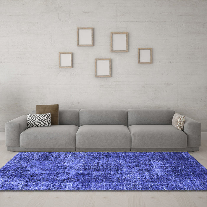 Machine Washable Oriental Blue Industrial Rug in a Living Room, wshurb1709blu