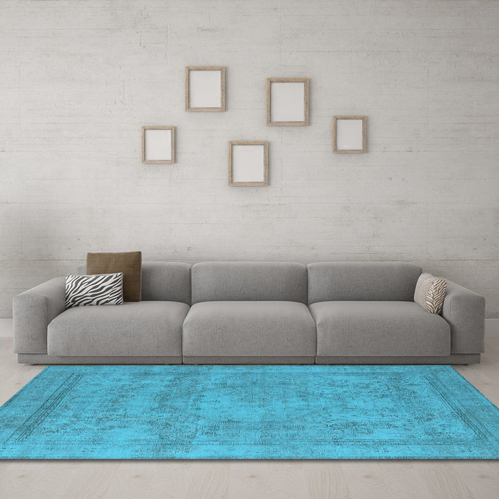 Machine Washable Oriental Light Blue Industrial Rug in a Living Room, wshurb1717lblu