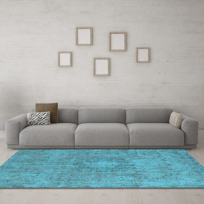 Machine Washable Oriental Light Blue Industrial Rug in a Living Room, wshurb1718lblu