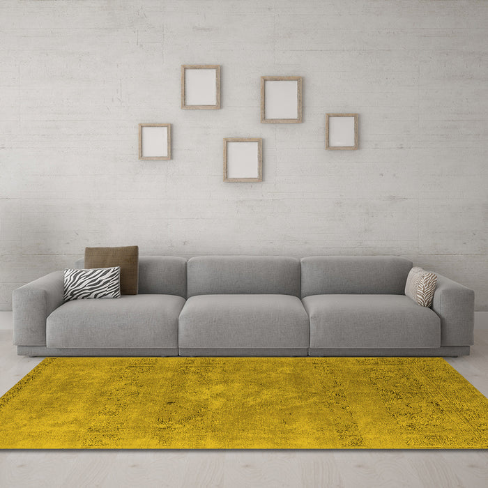 Machine Washable Oriental Yellow Industrial Rug in a Living Room, wshurb1722yw