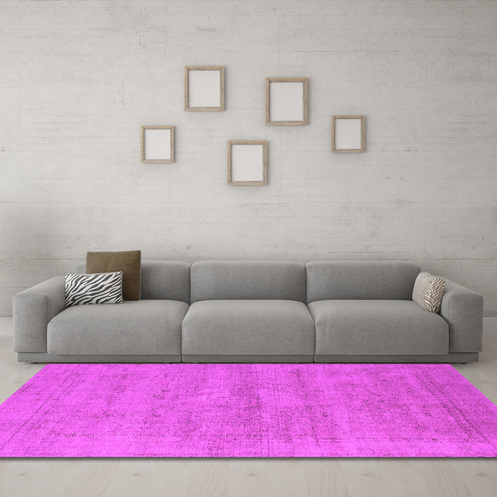Machine Washable Oriental Pink Industrial Rug in a Living Room, wshurb1724pnk