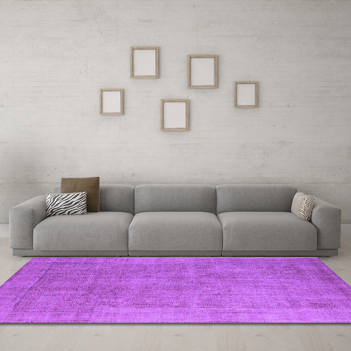 Machine Washable Oriental Purple Industrial Area Rugs in a Living Room, wshurb1727pur