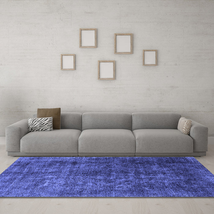 Machine Washable Oriental Blue Industrial Rug in a Living Room, wshurb1729blu