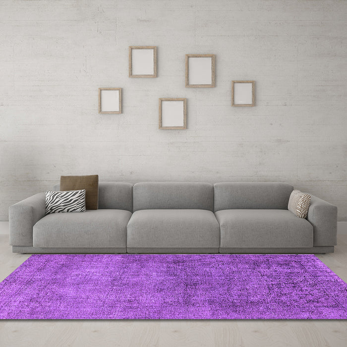 Machine Washable Oriental Purple Industrial Area Rugs in a Living Room, wshurb1734pur