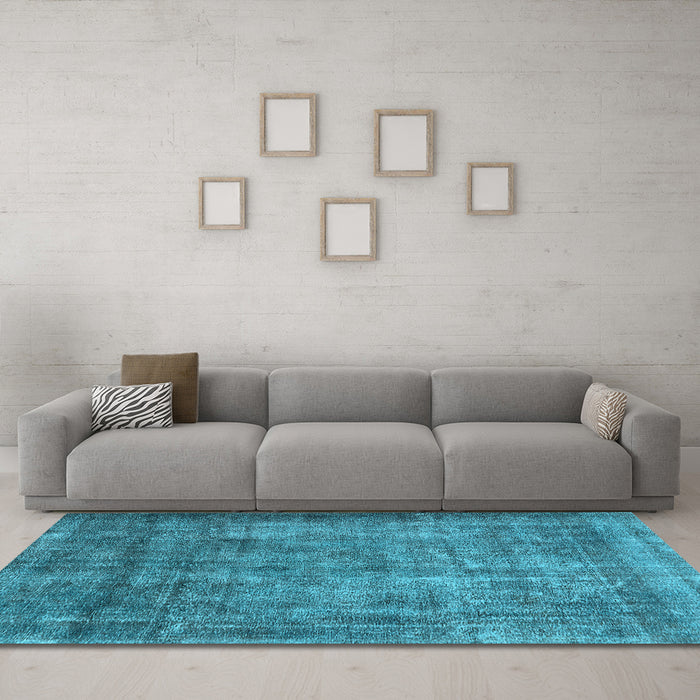 Machine Washable Oriental Light Blue Industrial Rug in a Living Room, wshurb1735lblu