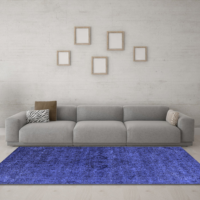 Machine Washable Oriental Blue Industrial Rug in a Living Room, wshurb1742blu